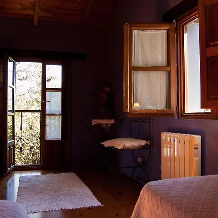 Casa La Pumarada De Séjour à la campagne