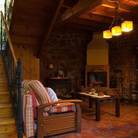 Casa La Pumarada De *